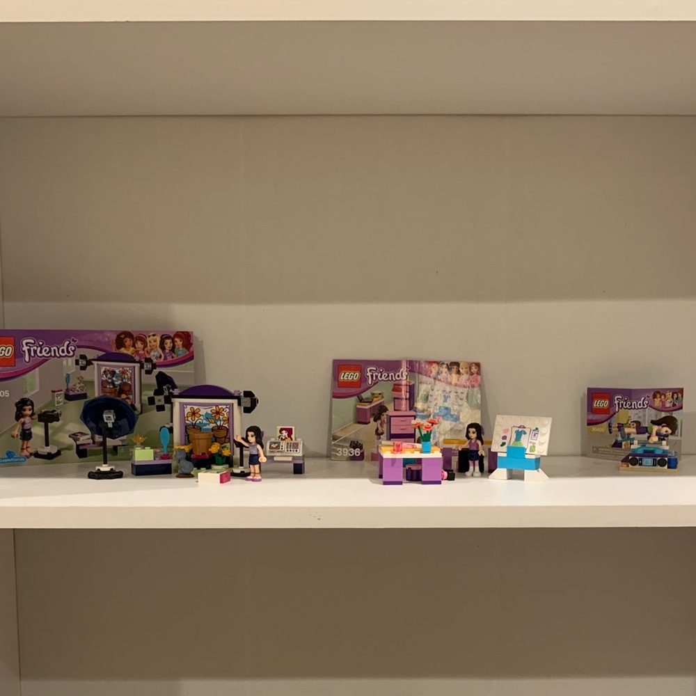 Lego Friends Sets with Pink, Purple and Teal Accessories